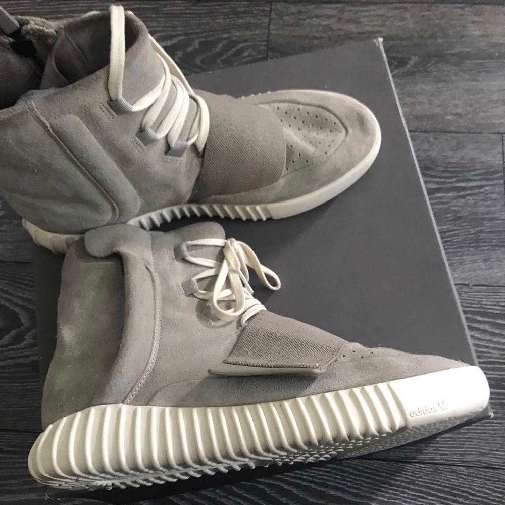 Yeezy 750 Boost